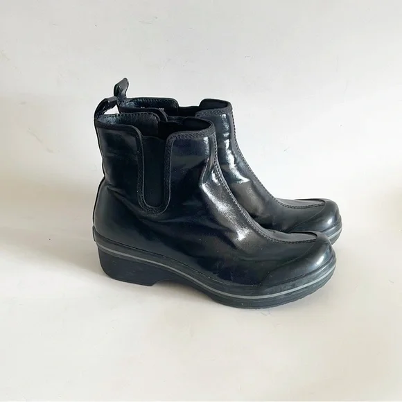 Dansko Womens Vail Black Coated Canvas Outdoor Ankle Rain Boots size 36 EU - Picture 2 of 10